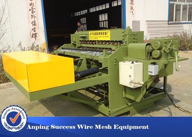 中国 自動溶接された金網機械は電気同期制御の技術を採用します サプライヤー