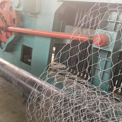 中国 重荷 ヘクサゴナルワイヤーメッシュマシン 最大ロール直径800mmと3Kwメインモーター サプライヤー