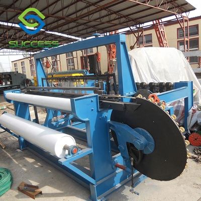 中国 網幅 2300-4300mm ワイヤーメッシュの編み機 7.5kw パワー サプライヤー