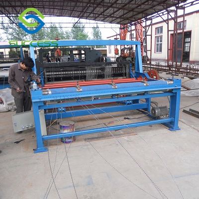中国 強力な織り畳みされたクリップドワイヤ網機 50Hzまたは60Hz 2300-4300mmネット幅のためのパワー サプライヤー